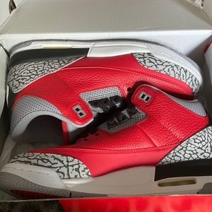 Air Jordan 3 Retro SE